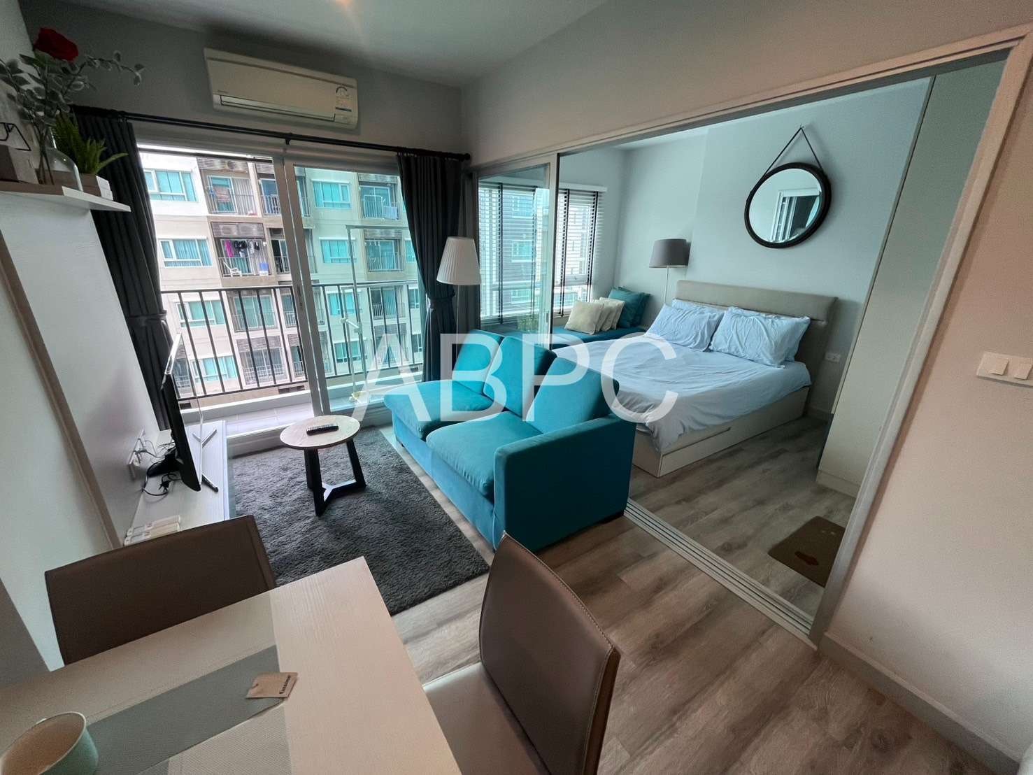 1 Bedroom 1 Bathroom in cental Pattaya photo 13