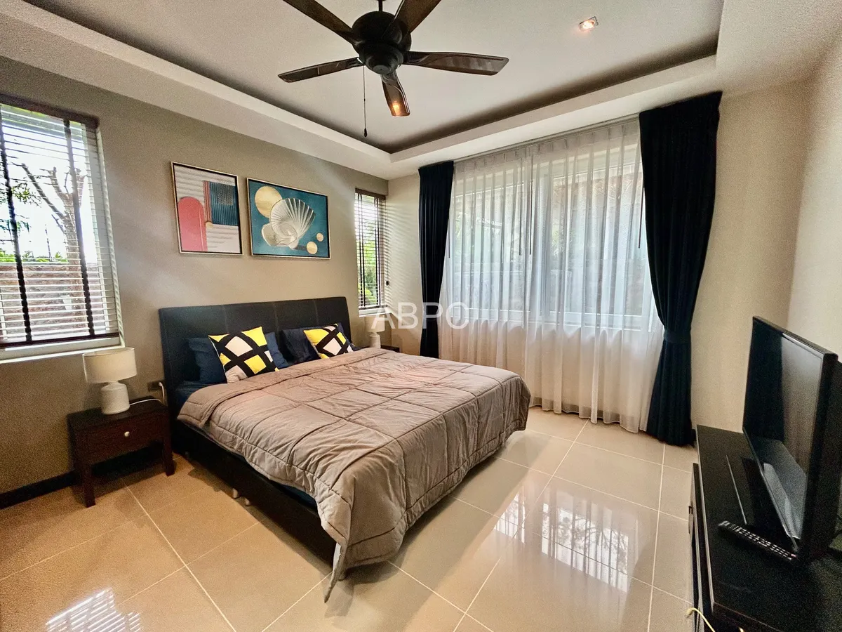 Tranquil Pool Villa: 4 Bedrooms 5 Bathrooms Pool Villa in Mabprachan photo 15
