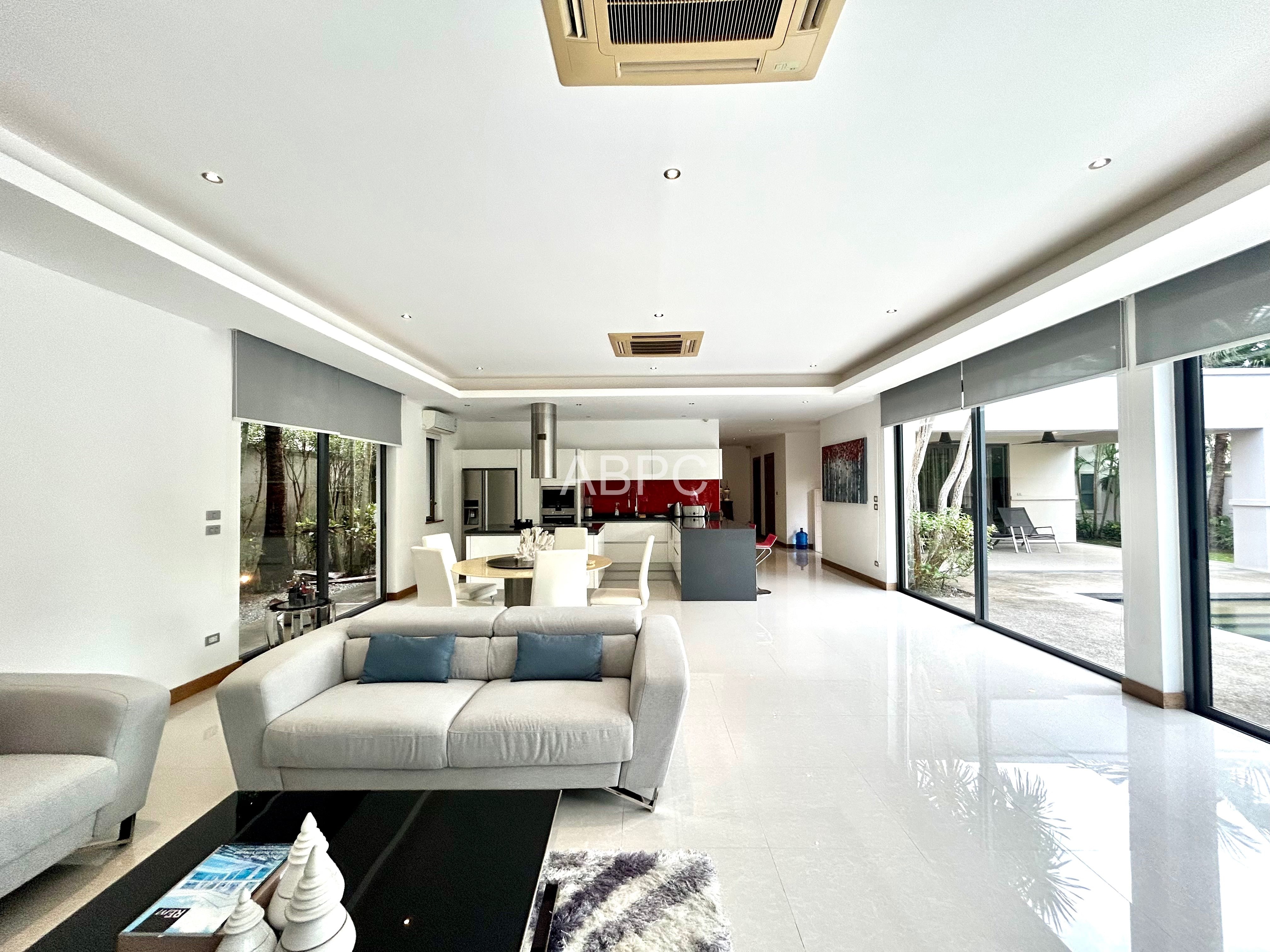 3 Bedroom 4 Bathroom Pool Villa in Mabprachan photo 12