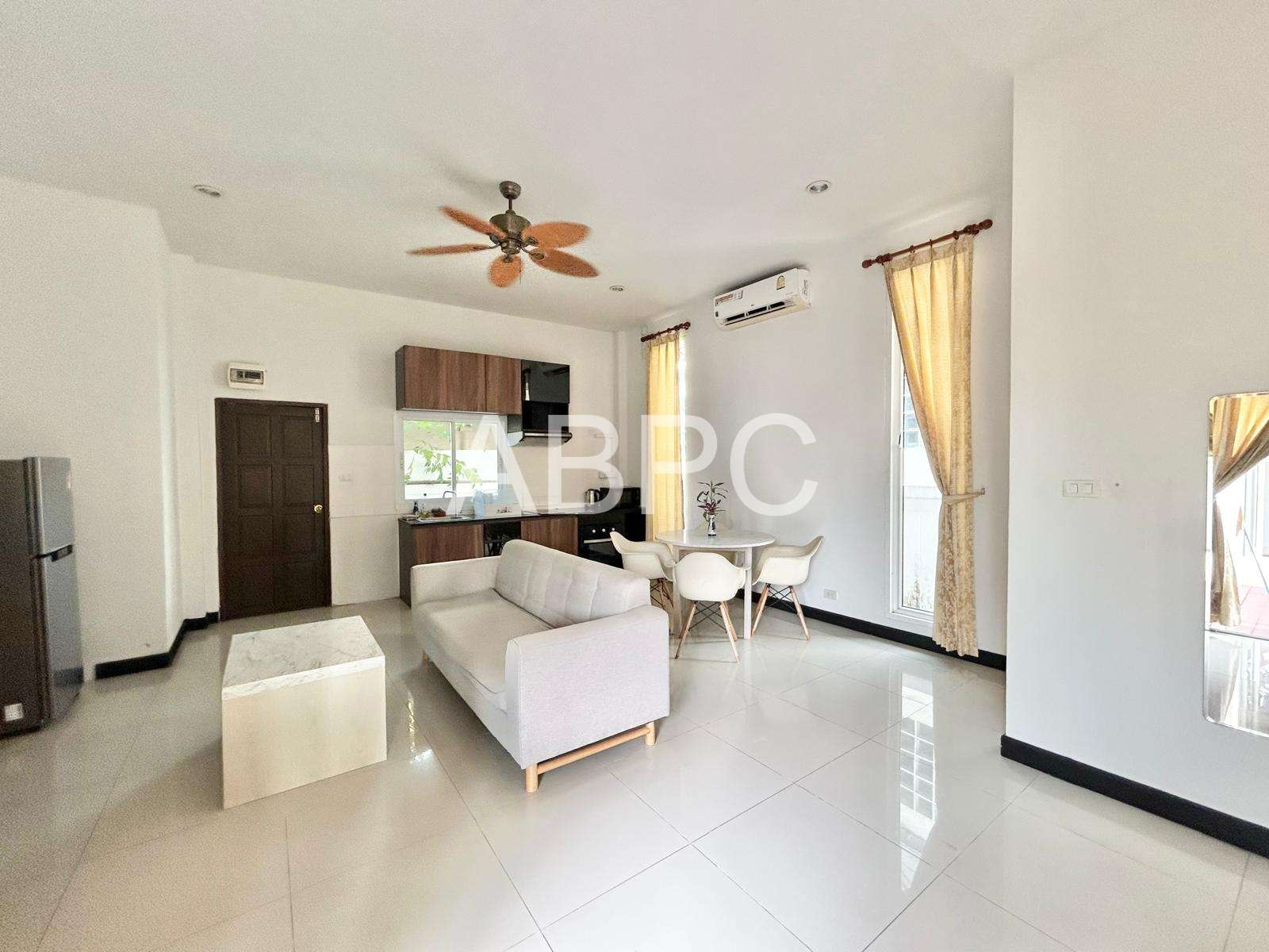2 Bedroom House For Sale in Khotalo photo 2