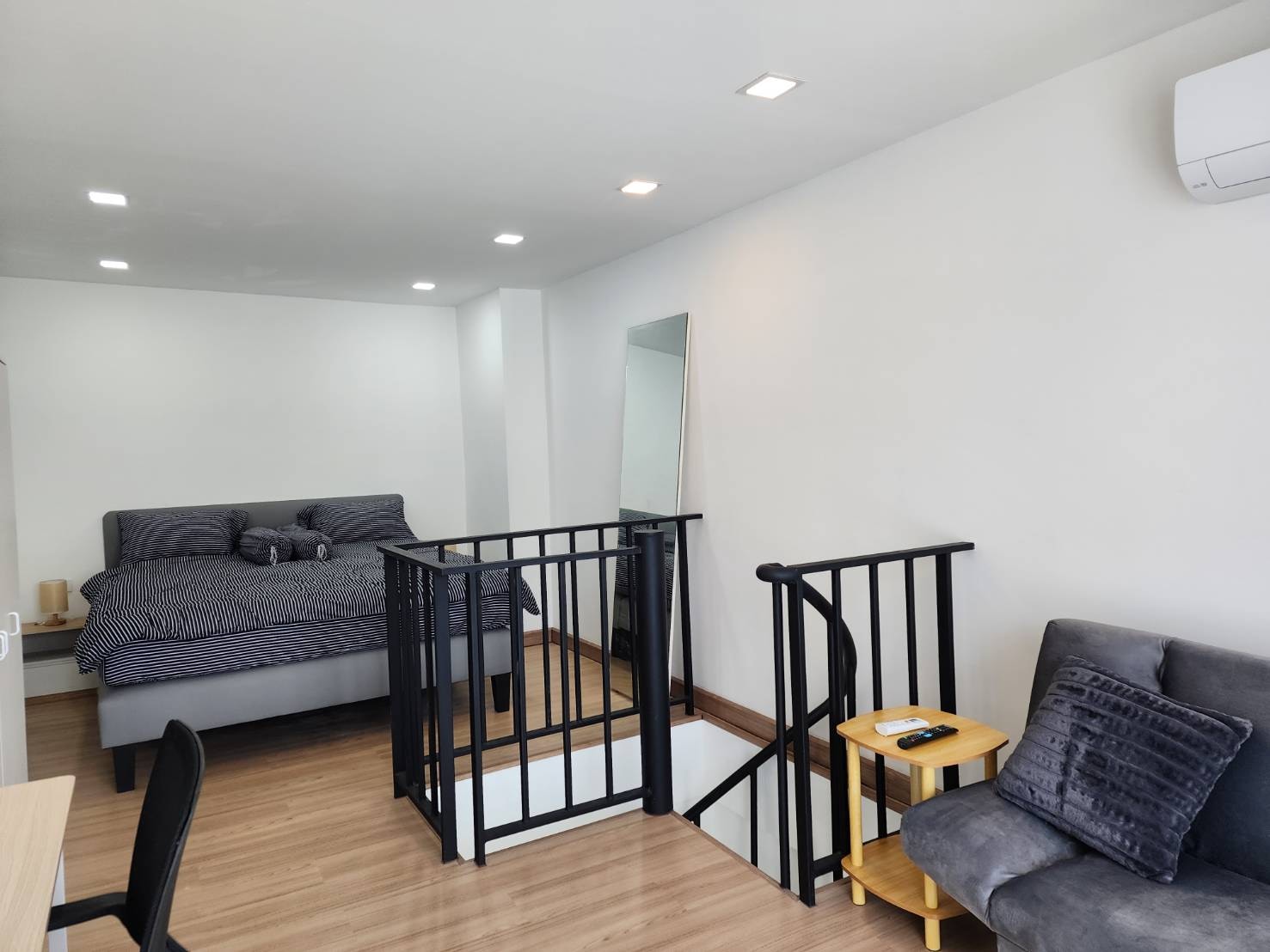 Large Duplex 1 Bed - 1 Bath Condo In Jomtien photo 25