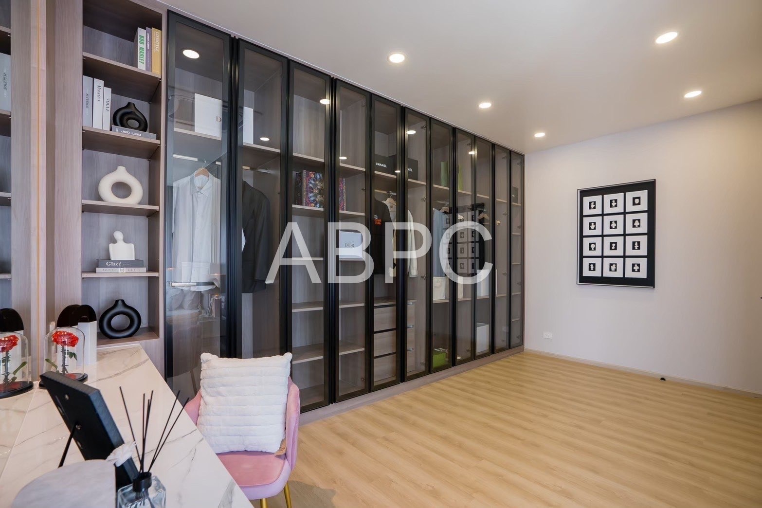 New In: 4 Bedroom 4 Bathroom Pool Villa in Huay Yai photo 6