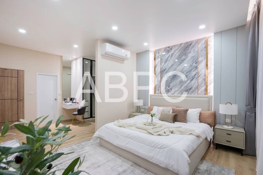 New In: 4 Bedroom 4 Bathroom Pool Villa in Huay Yai photo 8