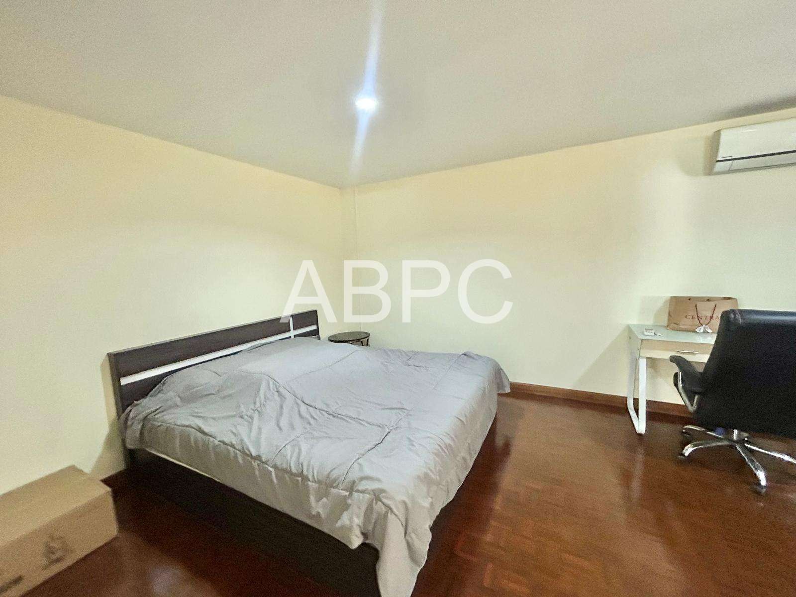 2 Bedroom Condo For Sale In Jomtien Beach photo 2