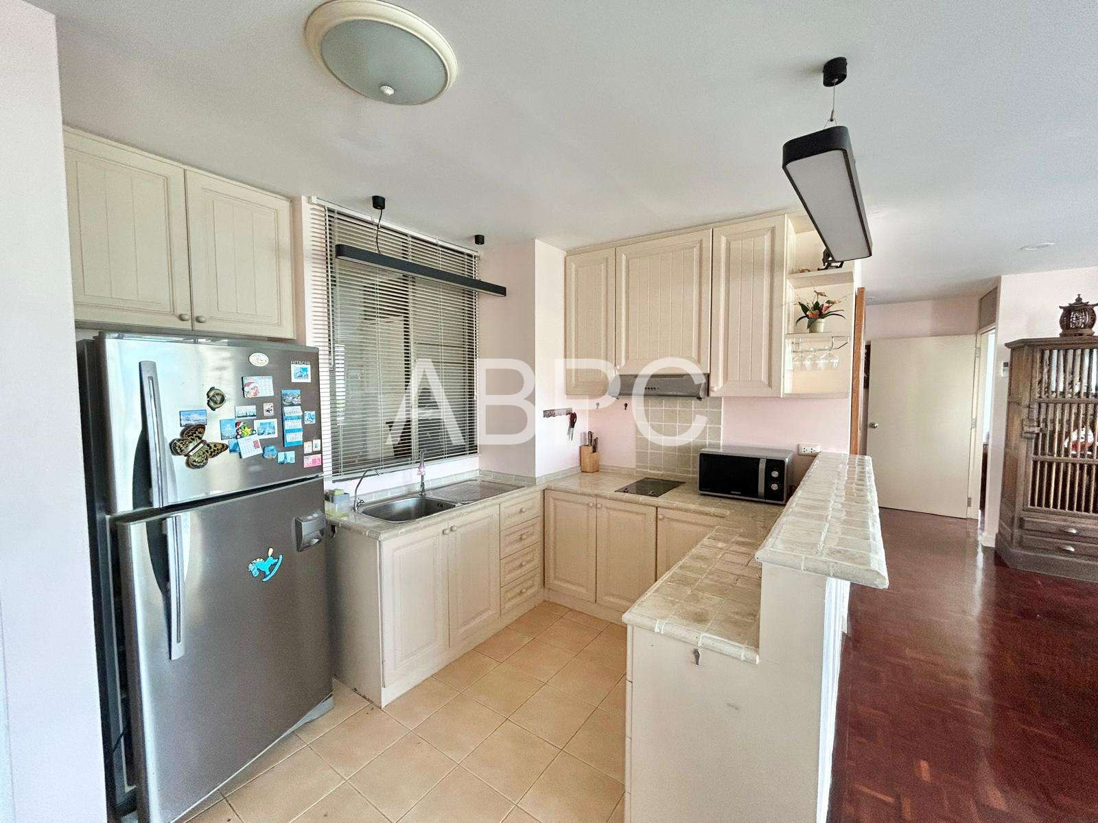 2 Bedroom Condo For Sale In Jomtien Beach photo 12