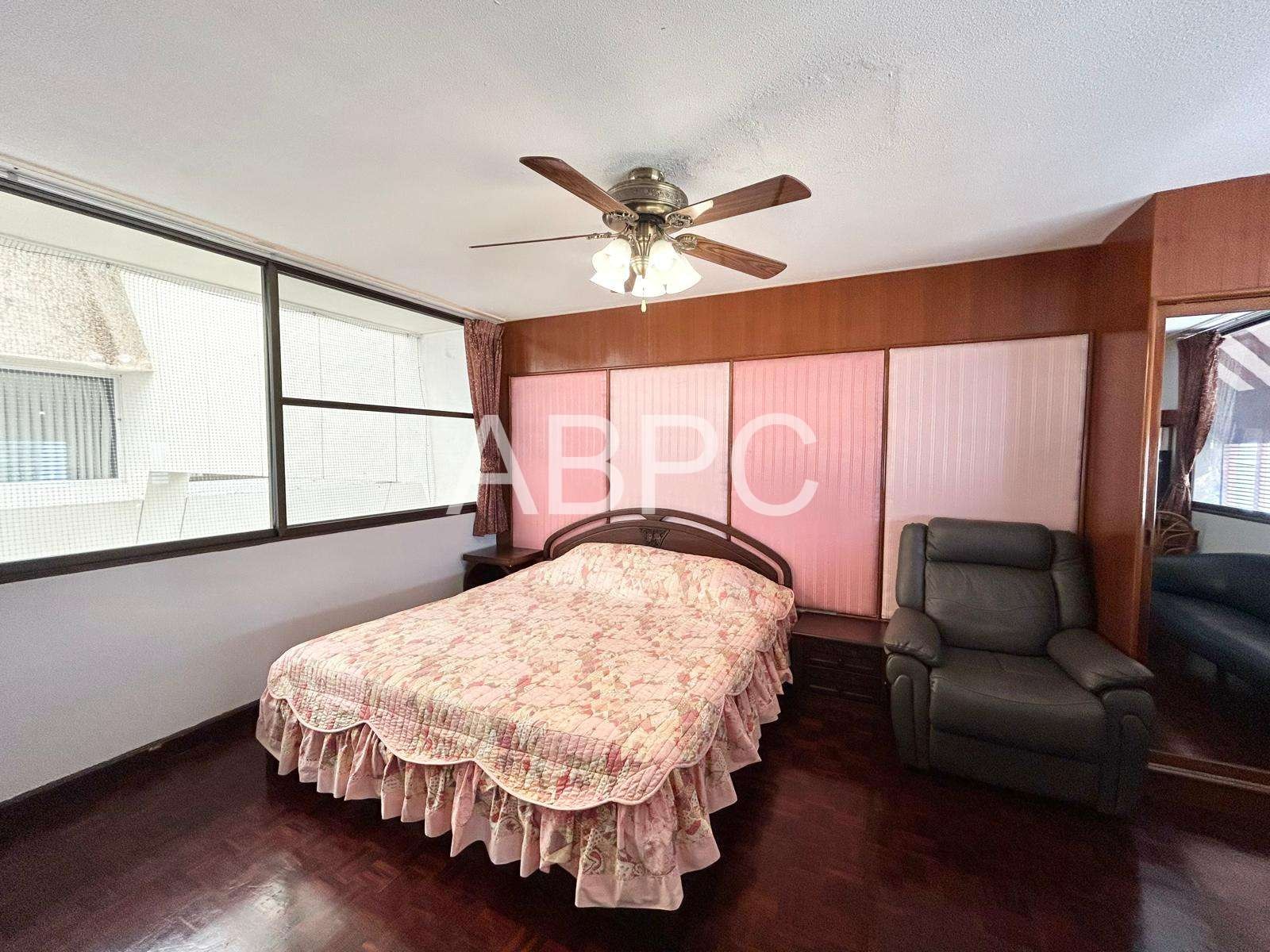 Duplex 3 Bedrooms for Sale in Jomtien photo 14