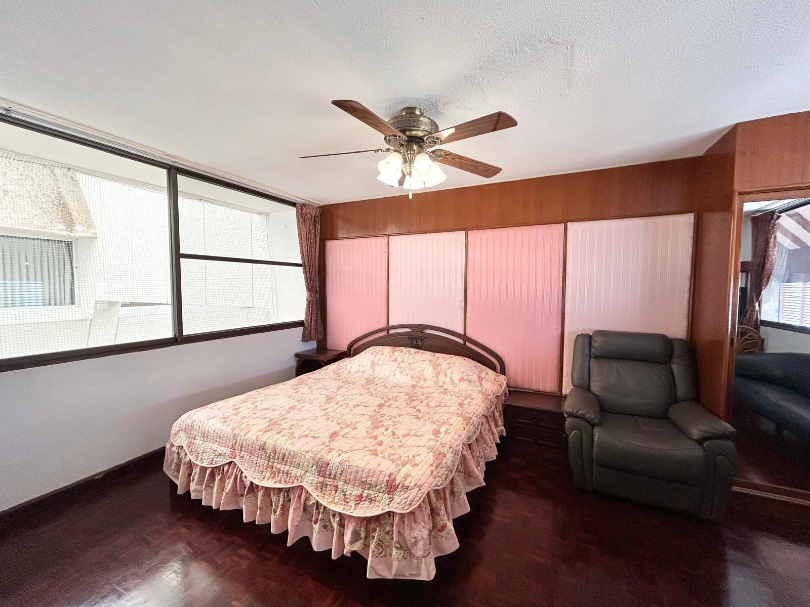 Duplex 3 Bedrooms for Sale in Jomtien photo 21