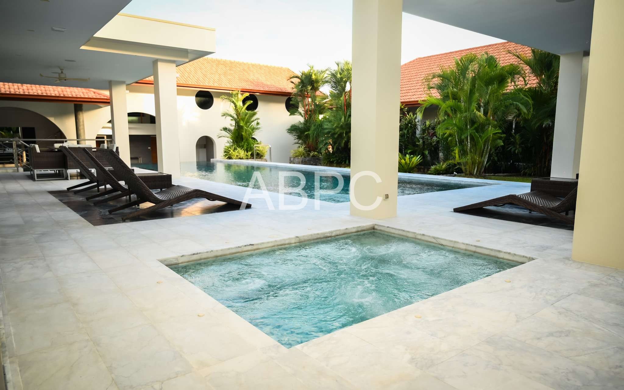 Pool Villa-5 bedroom-59,000,000 photo 3