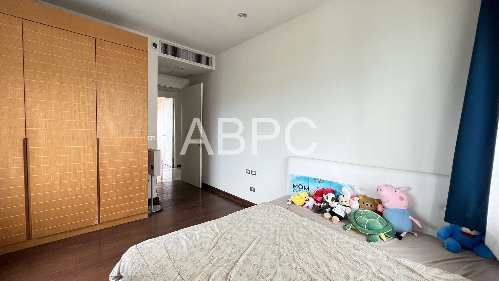 Penthouse 4 Bedrooms 4 Bathrooms in Na Jomtien photo 10