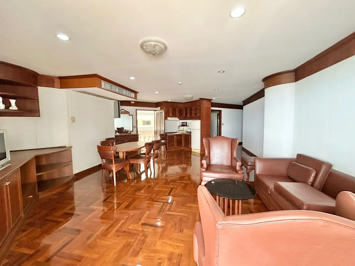 Beachfront condo For sale in Wongamat photo 19