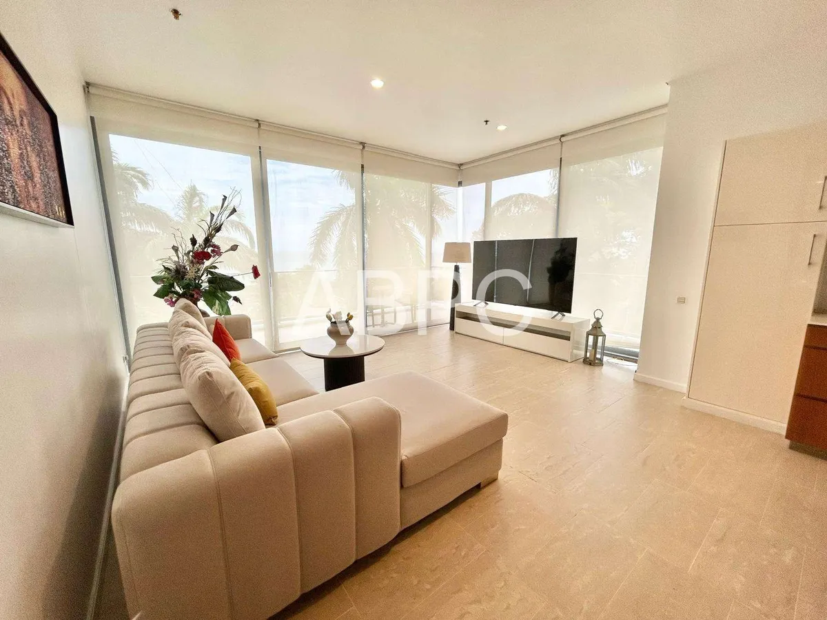 Beachfront 3 Bedroom Condominium For Rent in Wongamat photo 14