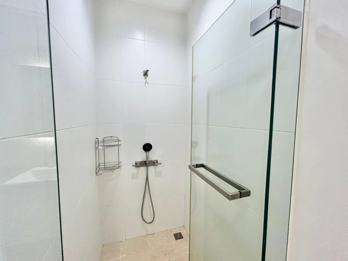 Beachfront 3 Bedroom Condominium For Rent in Wongamat photo 23