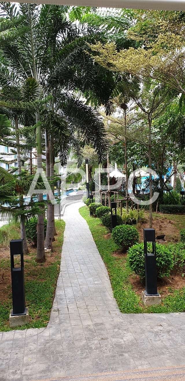 Dusit Grand Park photo 13