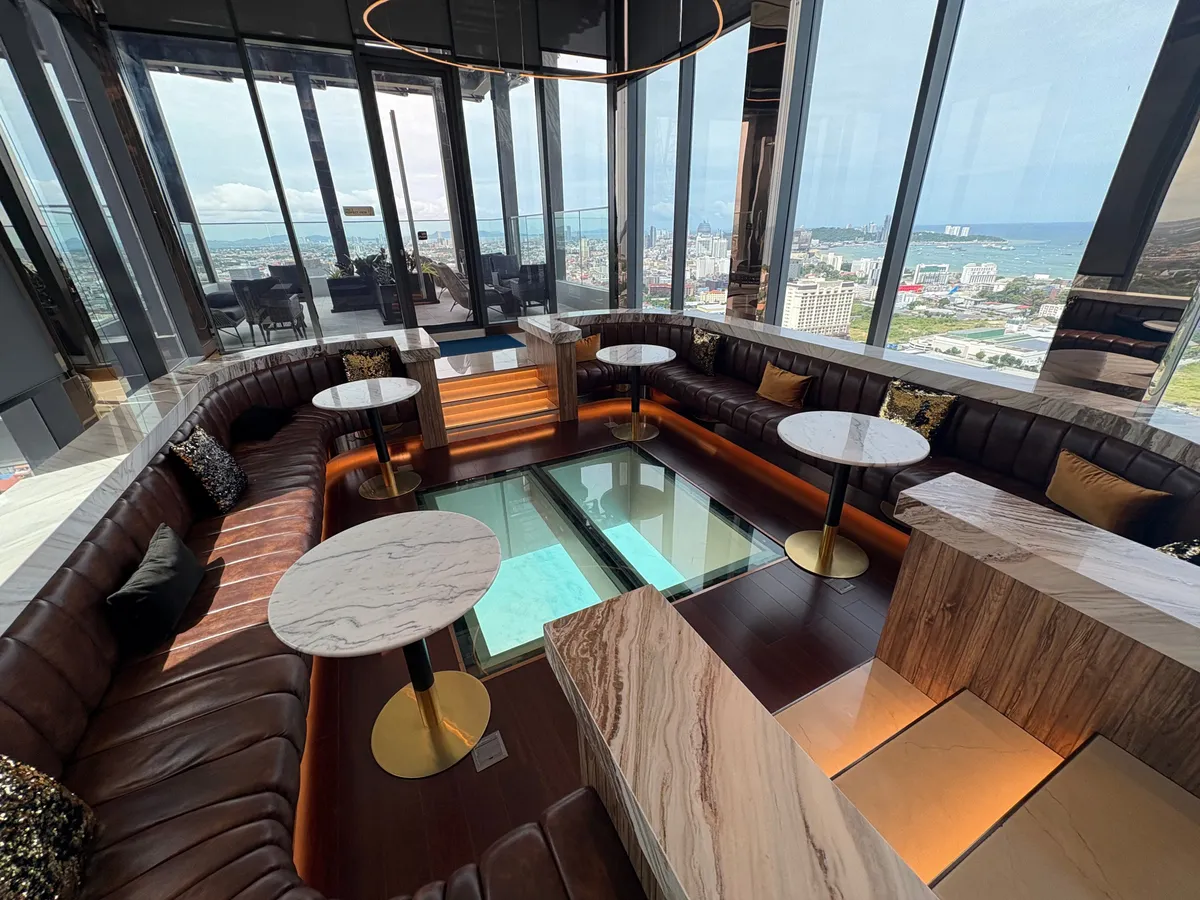 Once Pattaya 2 bed high floor photo 27