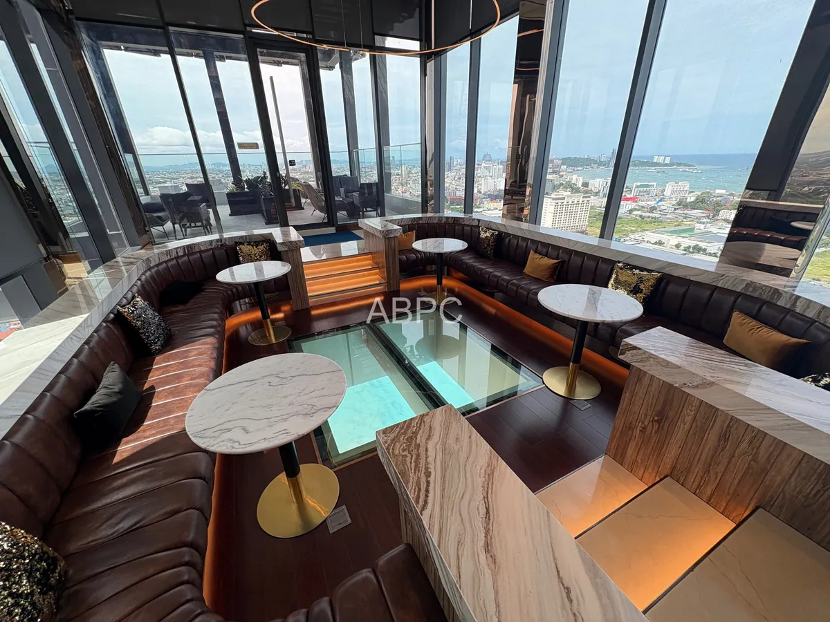 Once Pattaya 2 bed high floor photo 4