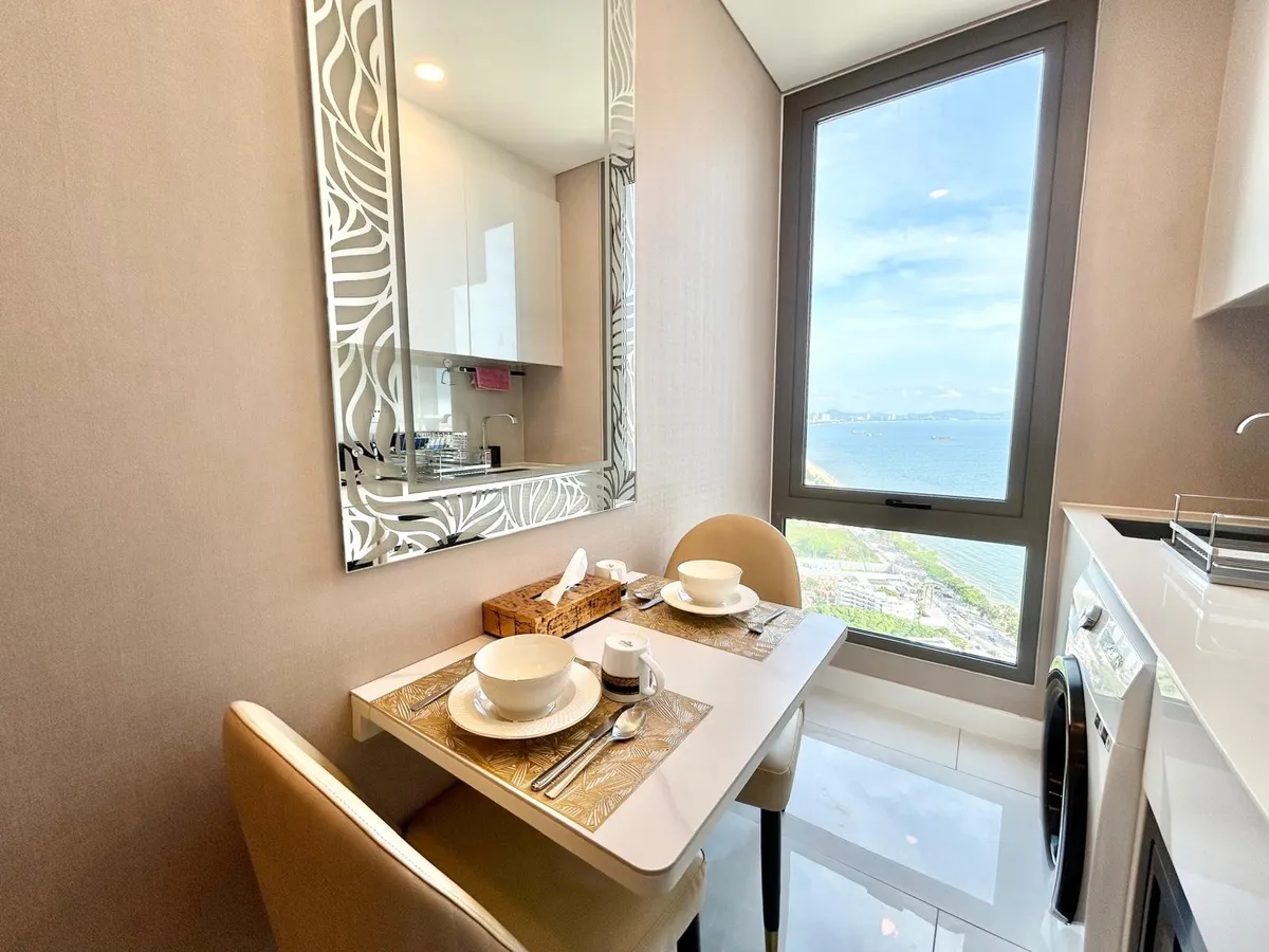 Sea View Condo for Rent photo 14
