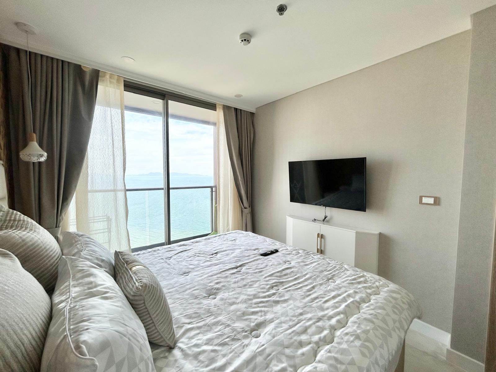 Sea View Condo For Rent In Jomtien photo 16