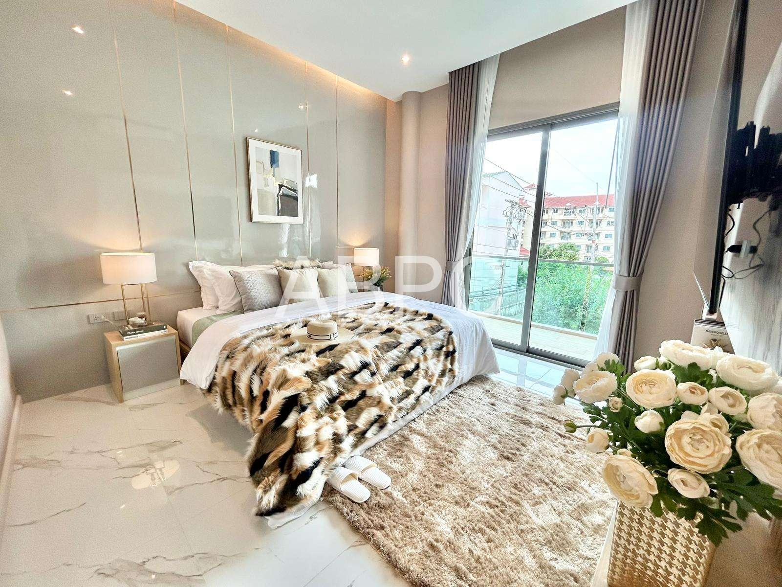 Pool Villa For Sale in Tappraya