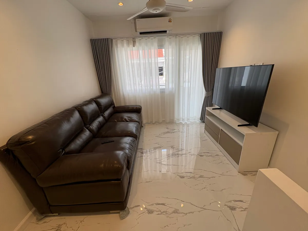 Brand new 3 bed city center photo 22