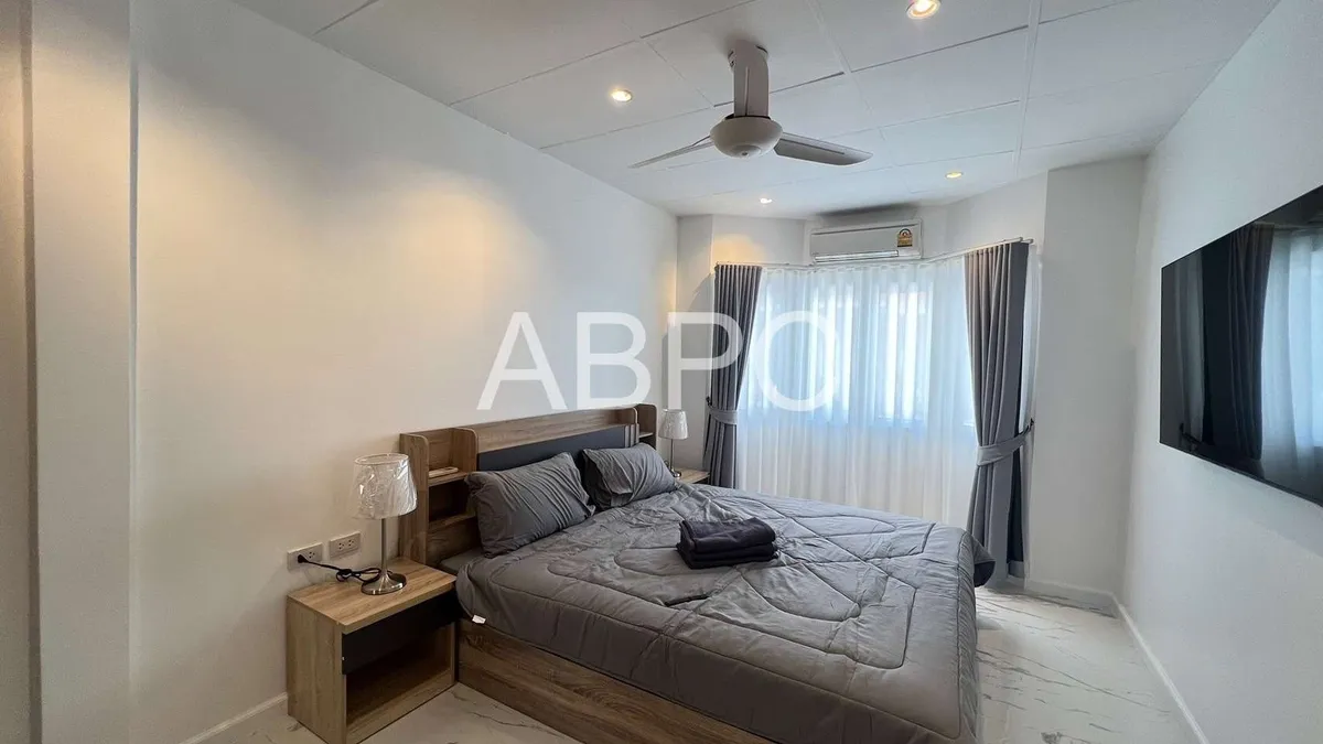 Brand new 3 bed city center photo 5