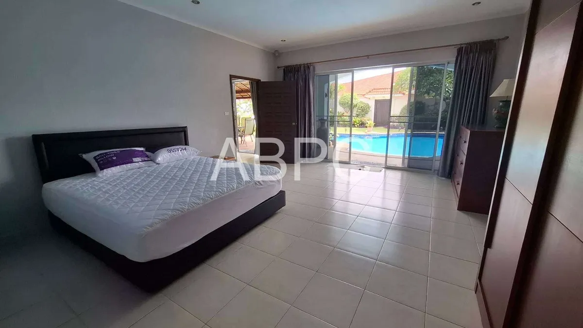 Three Bedroom Three Bathroom Pool Villa In Popular East Pattaya Village photo 7