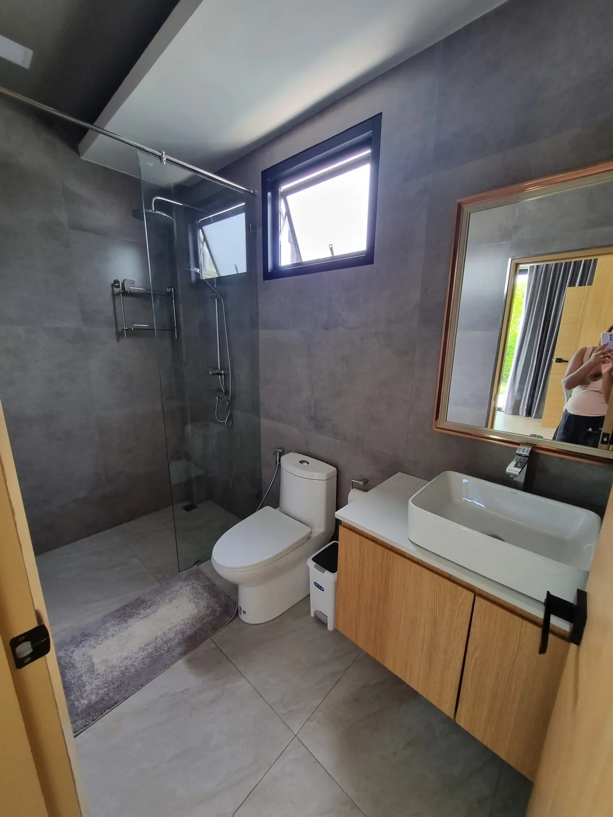 4 Bedroom Pool Villa For rent Near MabPrachan lake photo 12