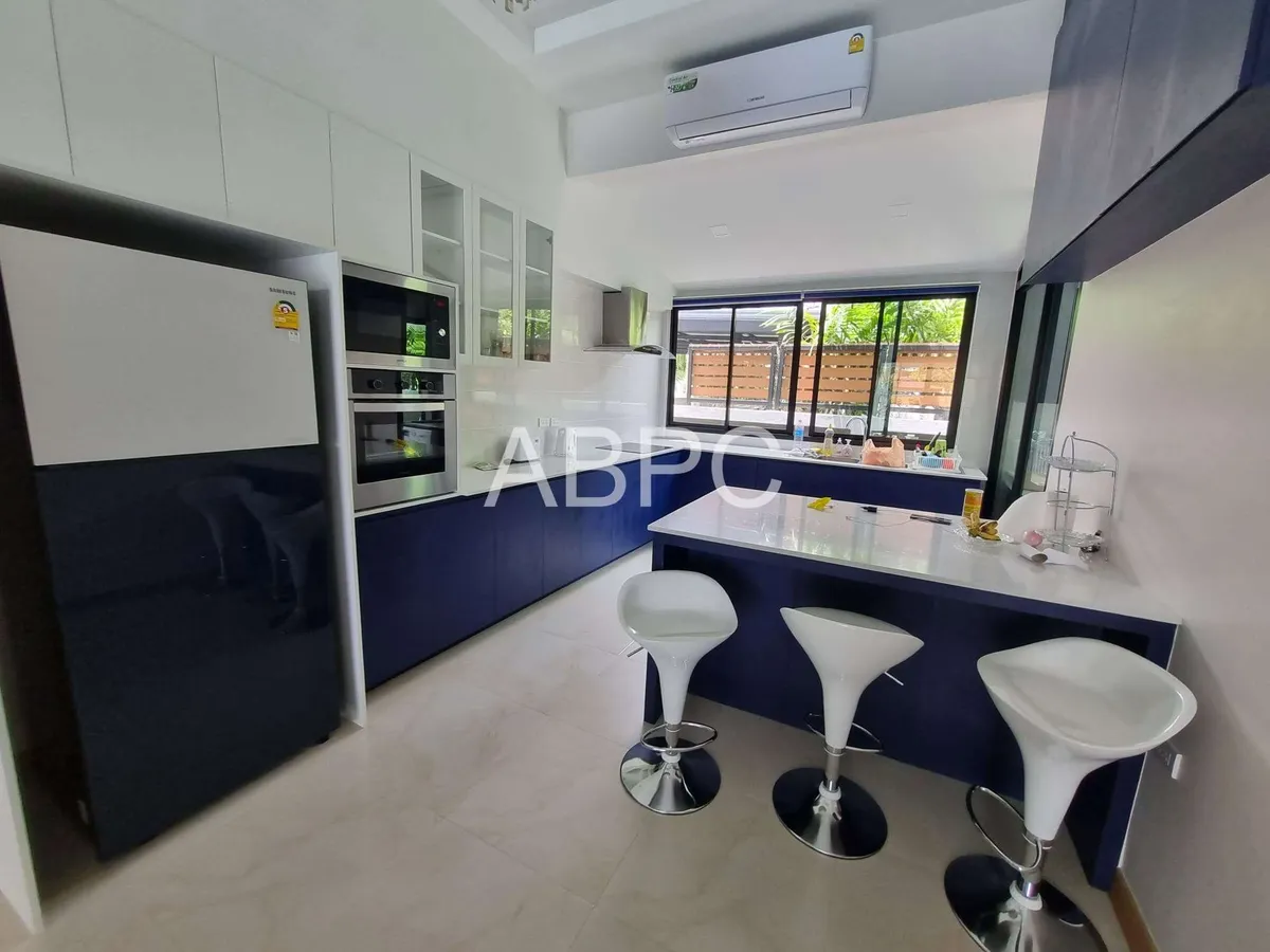 4 Bedroom Pool Villa For rent Near MabPrachan lake photo 5