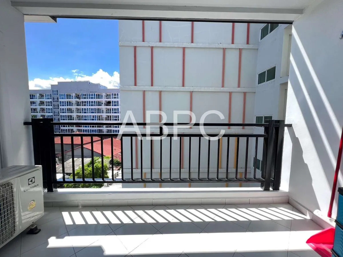 Coner room 1 Bedroom Condo For Sale in Central Pattaya photo 11