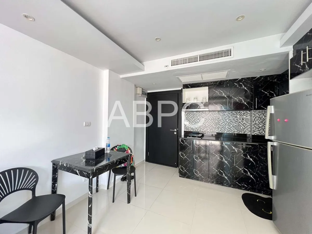 Coner room 1 Bedroom Condo For Sale in Central Pattaya photo 21