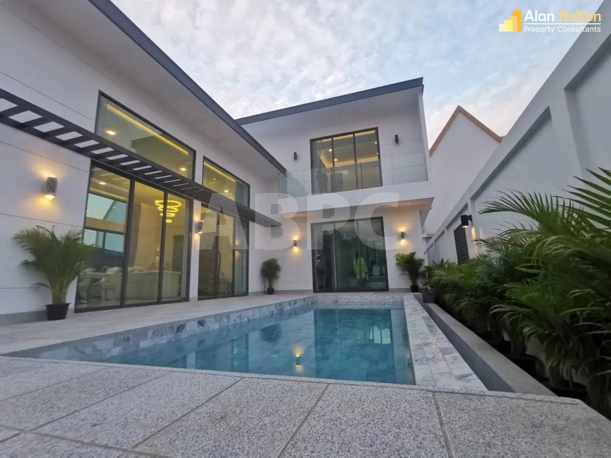 Brand New Modern 3 Bed 3 Bath Pool Villa in East Pattaya ABPC1071 photo 3