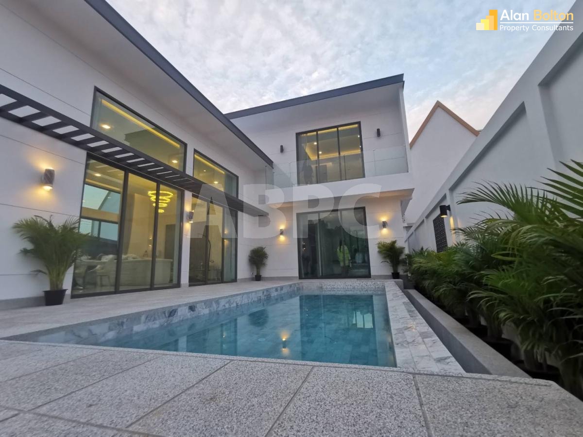 Brand New Modern 3 Bed 3 Bath Pool Villa in East Pattaya ABPC1071 photo 3