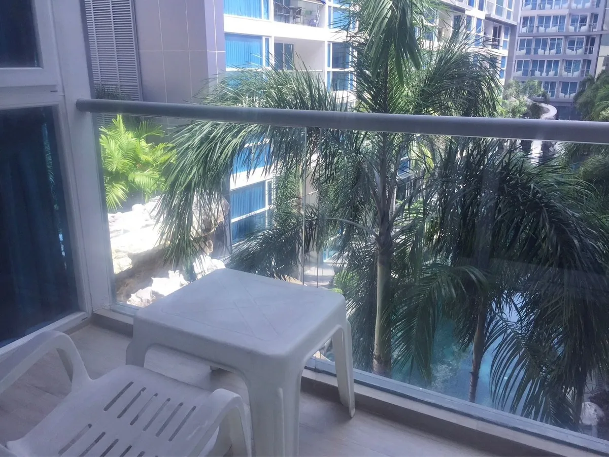 Pool View Studio Condo In Central Pattaya For Sale photo 13