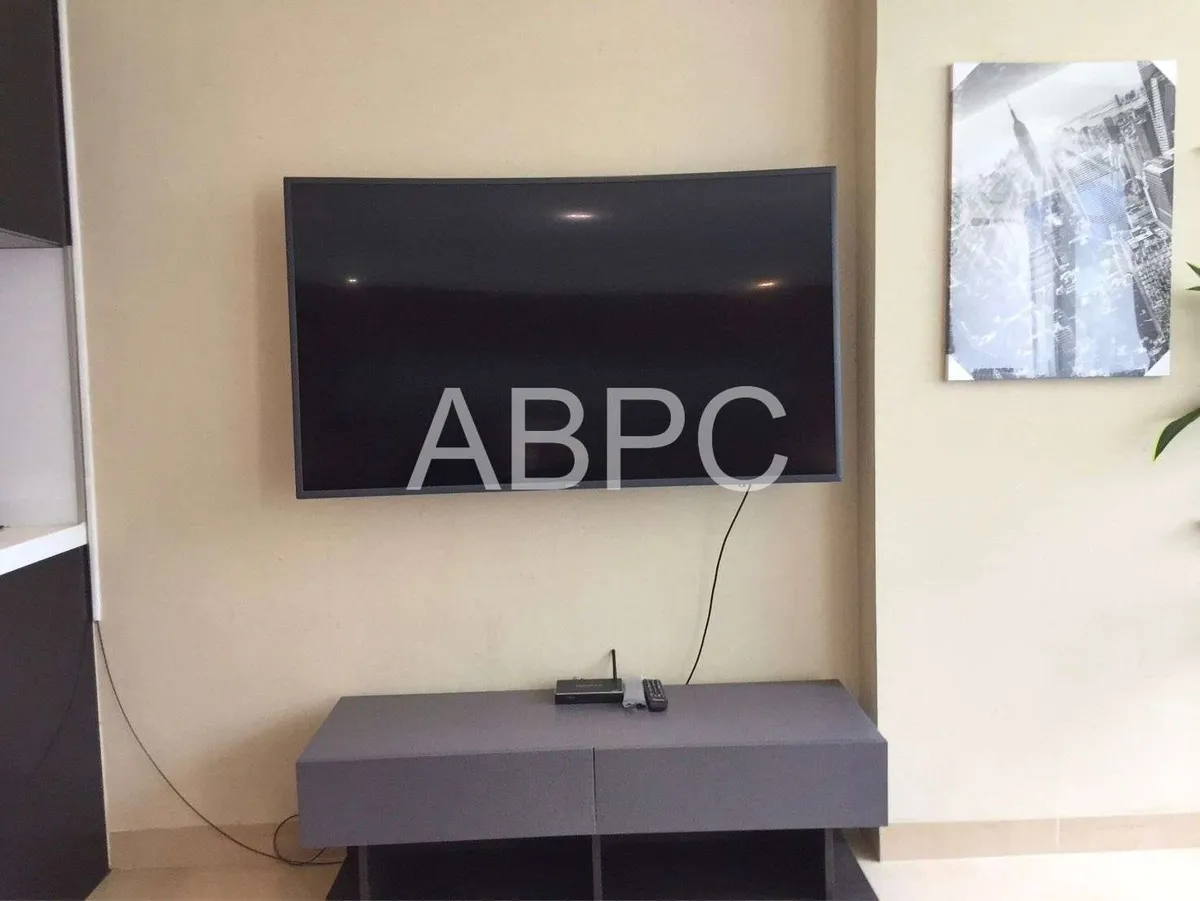 Pool View Studio Condo In Central Pattaya For Sale photo 6