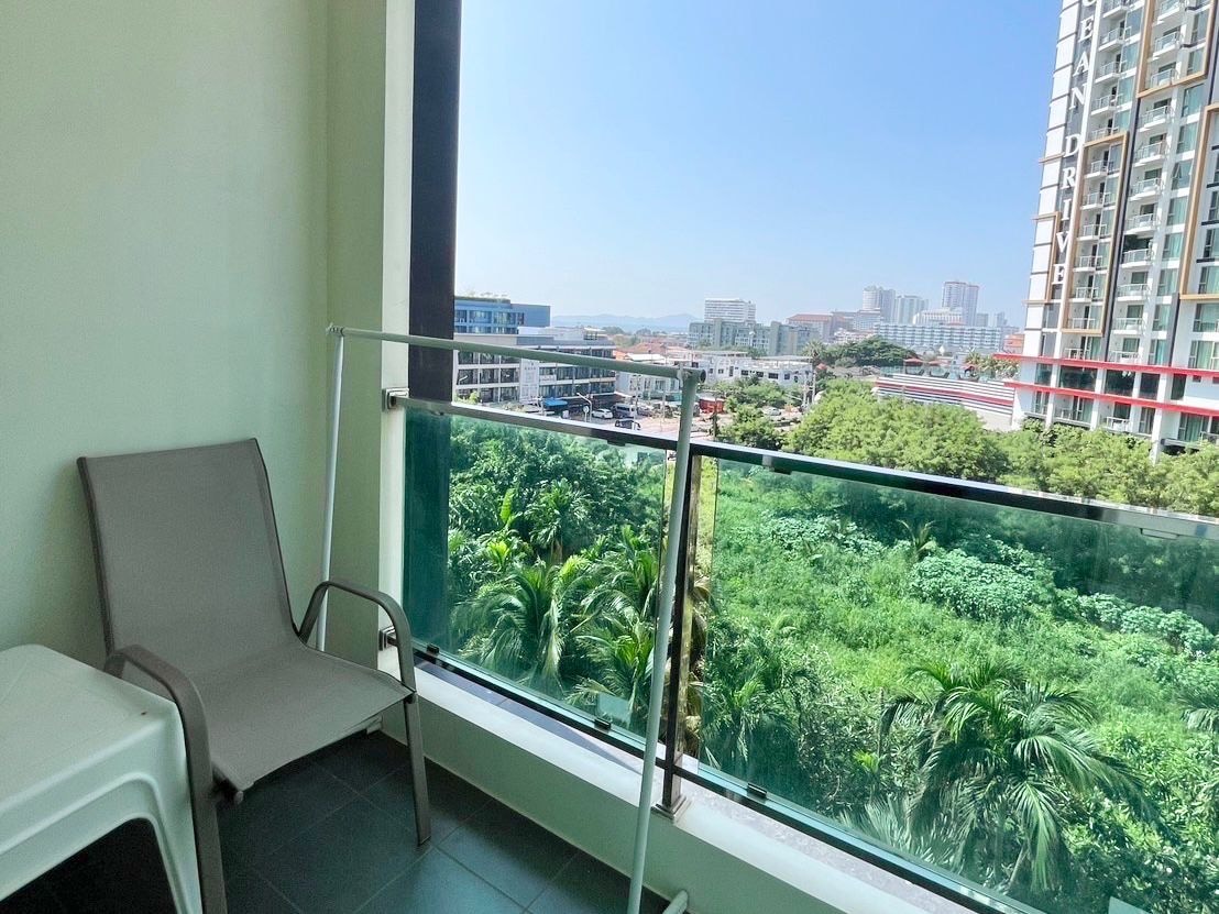 1 Bedroom Condo For Sale in Jomtien photo 22