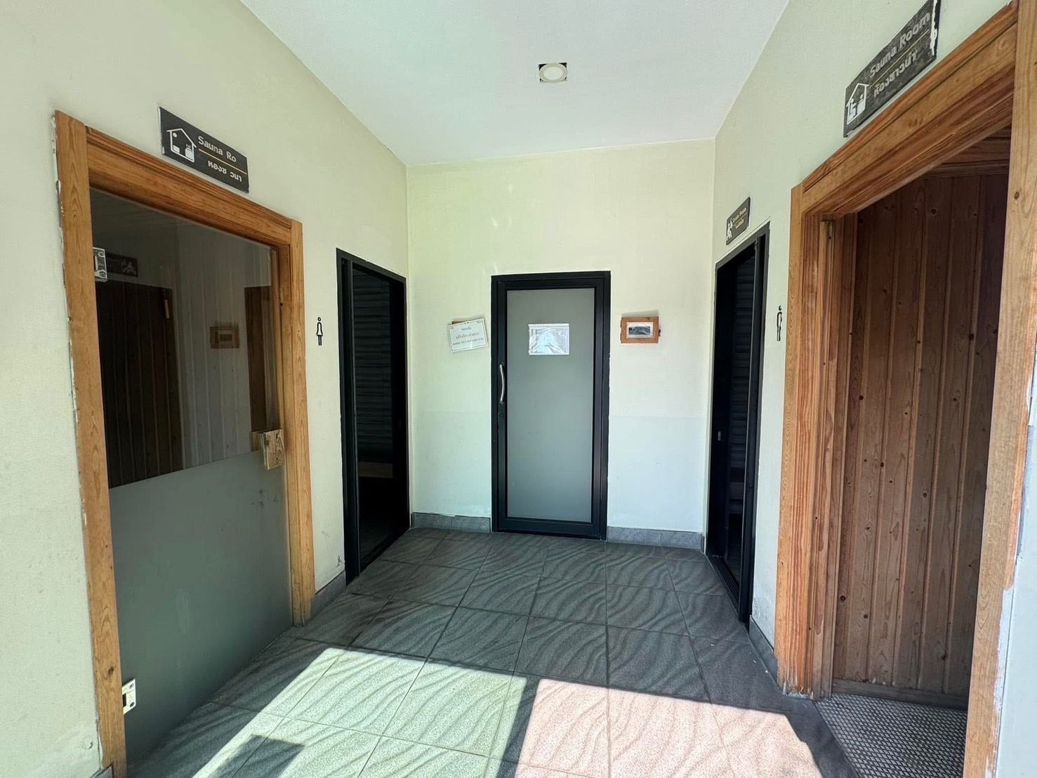 1 Bedroom Condo For Sale in Jomtien photo 18