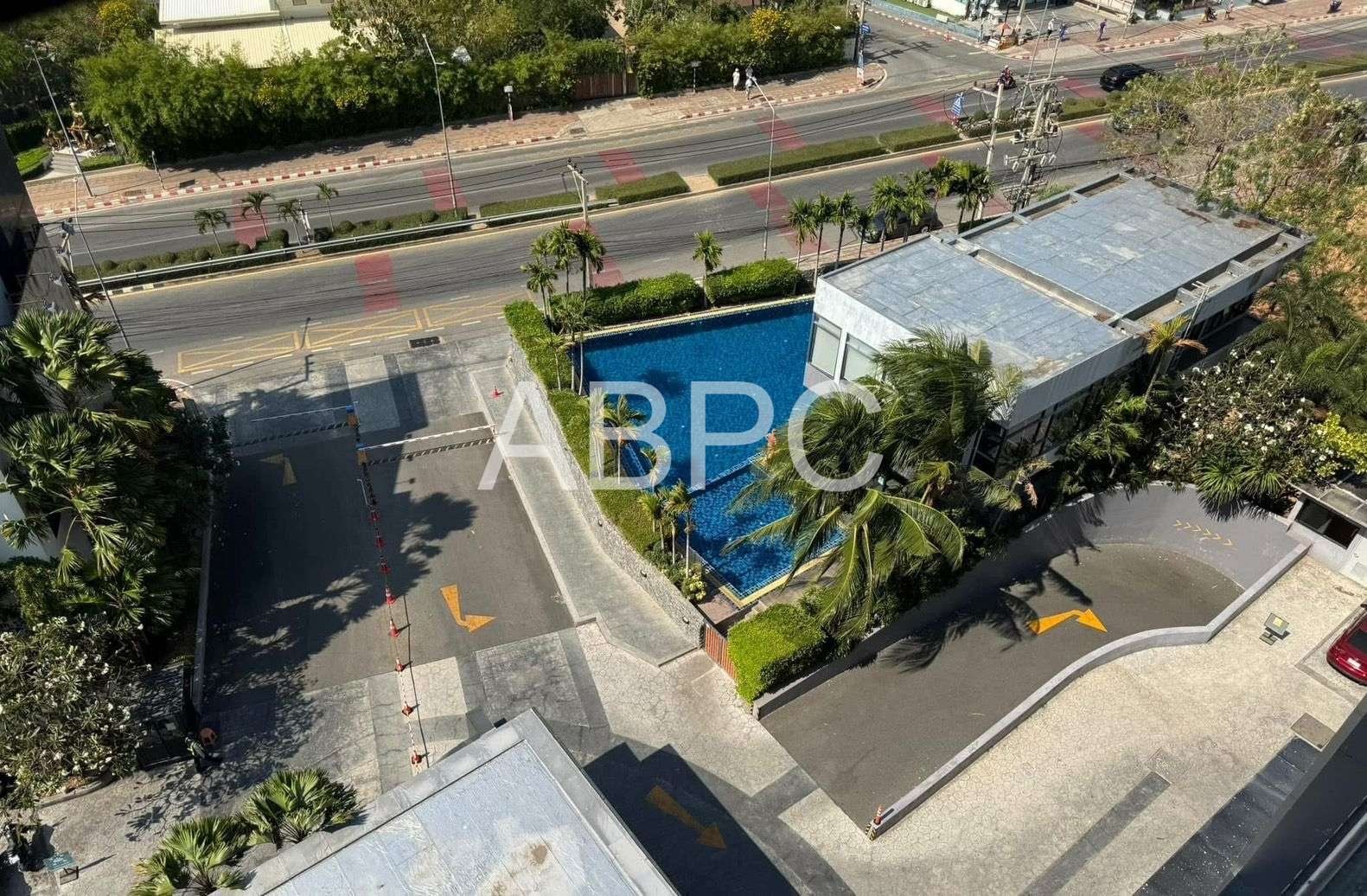 1 Bedroom Condo For Sale in Jomtien photo 4
