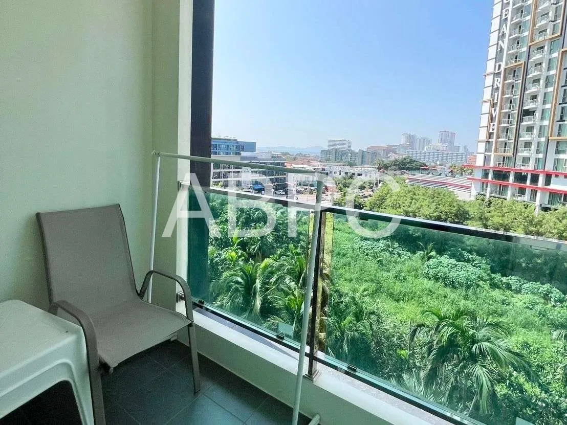 1 Bedroom Condo For Sale in Jomtien photo 2