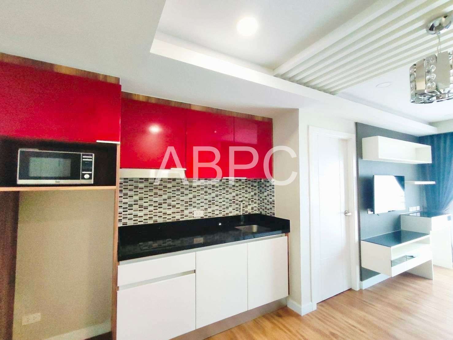 One Bedroom Condo For Sale In Jomtien photo 8