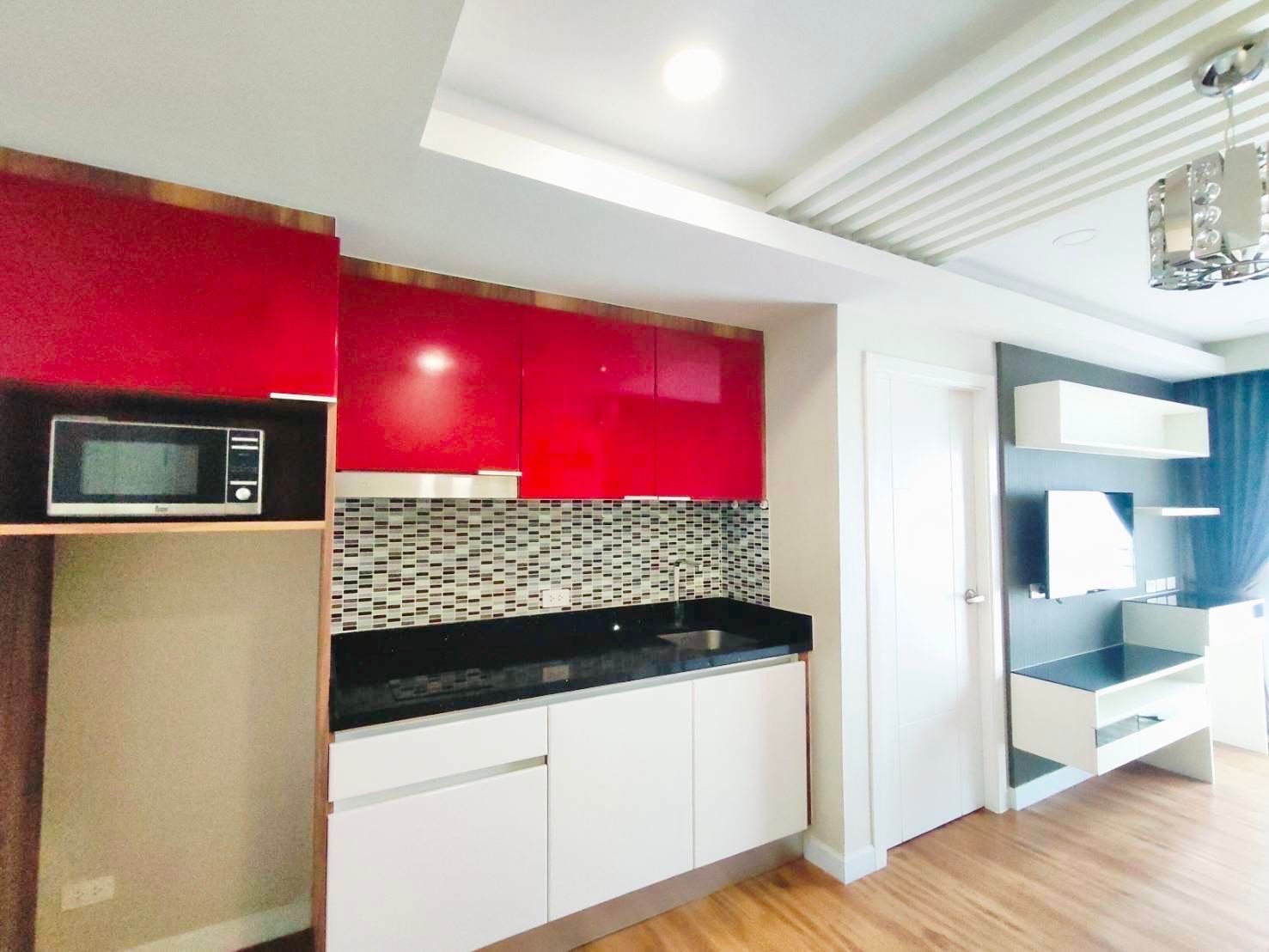 One Bedroom Condo For Sale In Jomtien photo 18