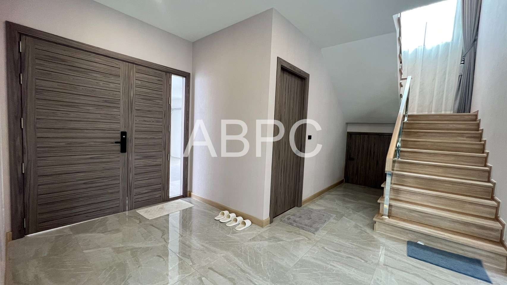Modern Luxury Pool Villa 4 Bedrooms 4 Bathrooms in East Pattaya photo 8