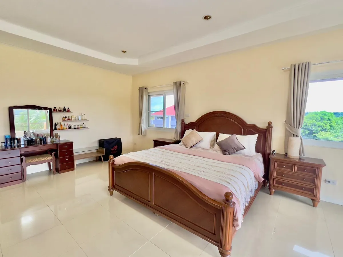 4Bedroom House For Sale In Bangsaray photo 25