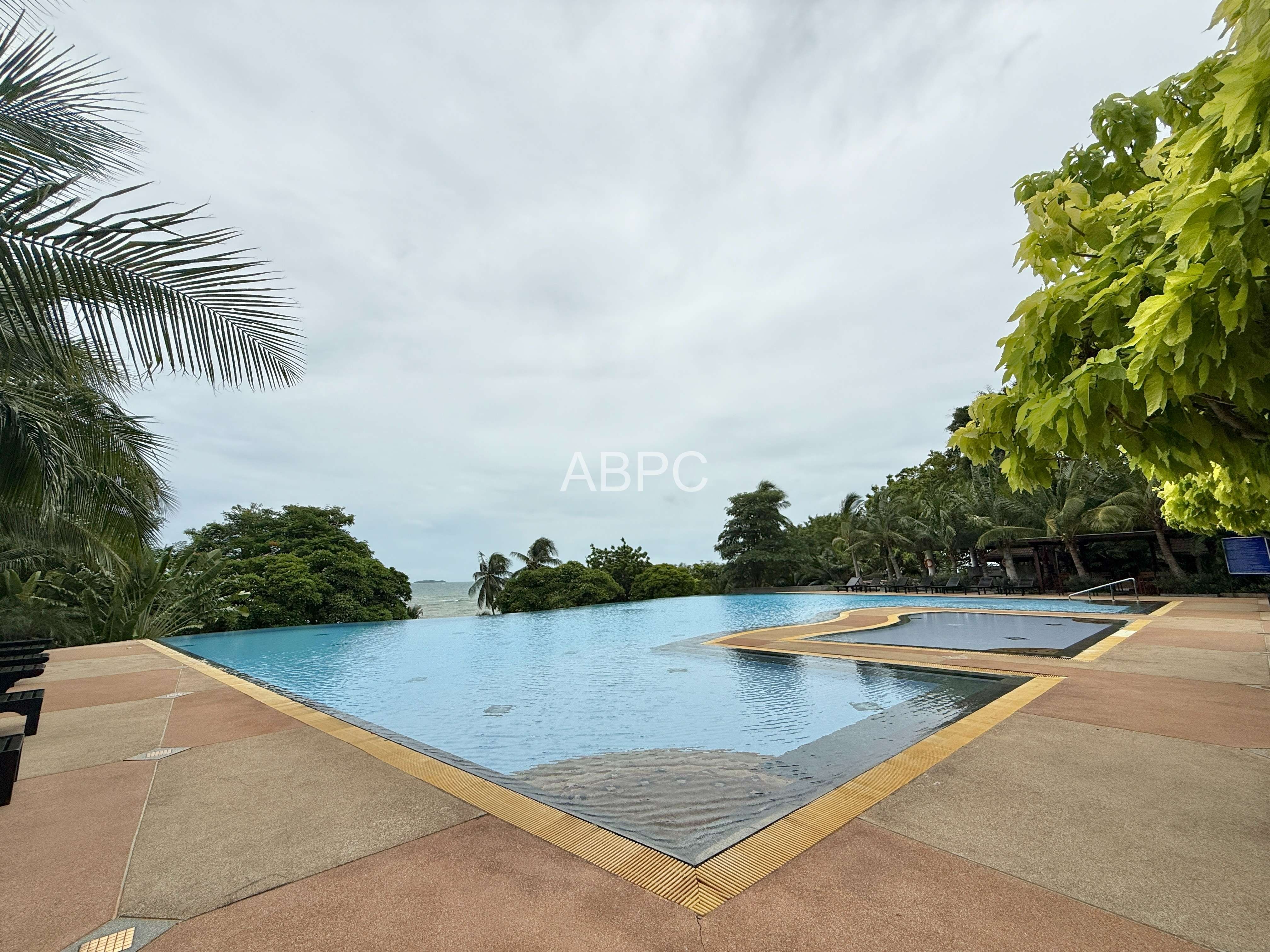 2 Bedroom in Pratumnak