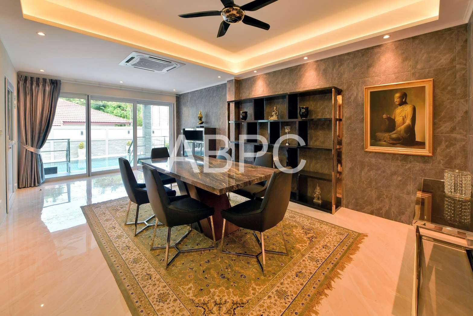 5 Bedroom House For Rent photo 4