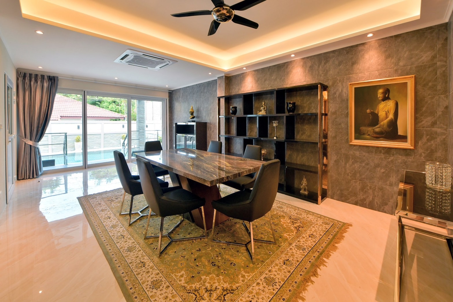 5 Bedroom House For Rent photo 20