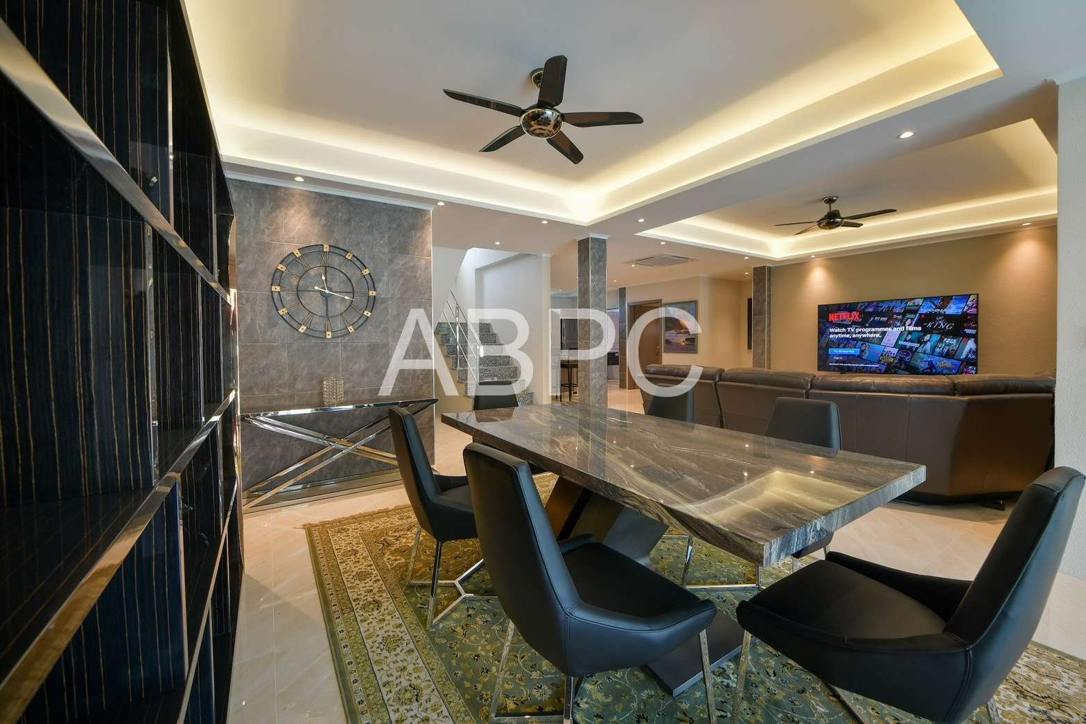 5 Bedroom House For Rent photo 14