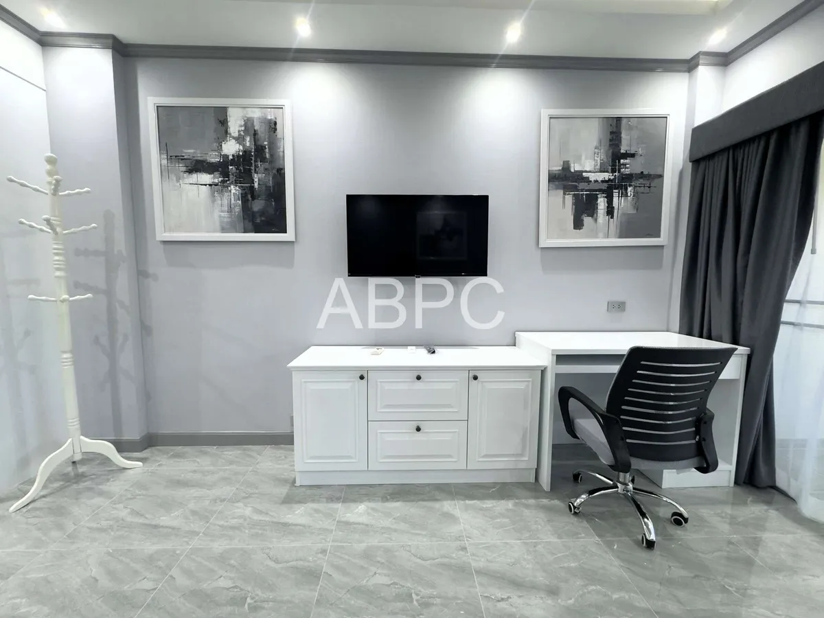 Large Renovated Nature View Studio Condo In jomtien photo 2