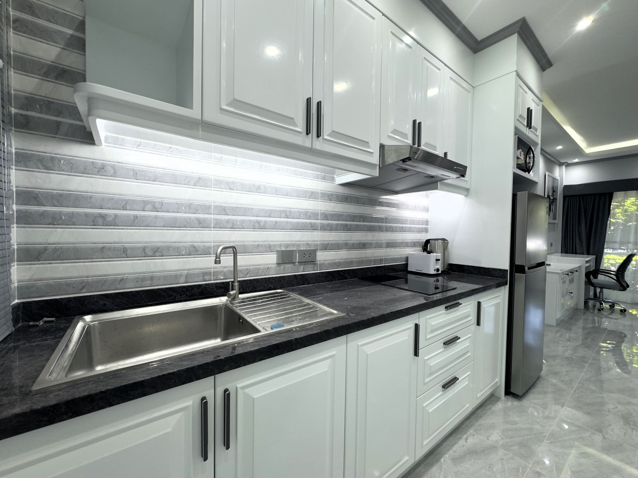 Large Renovated Nature View Studio Condo In jomtien photo 17