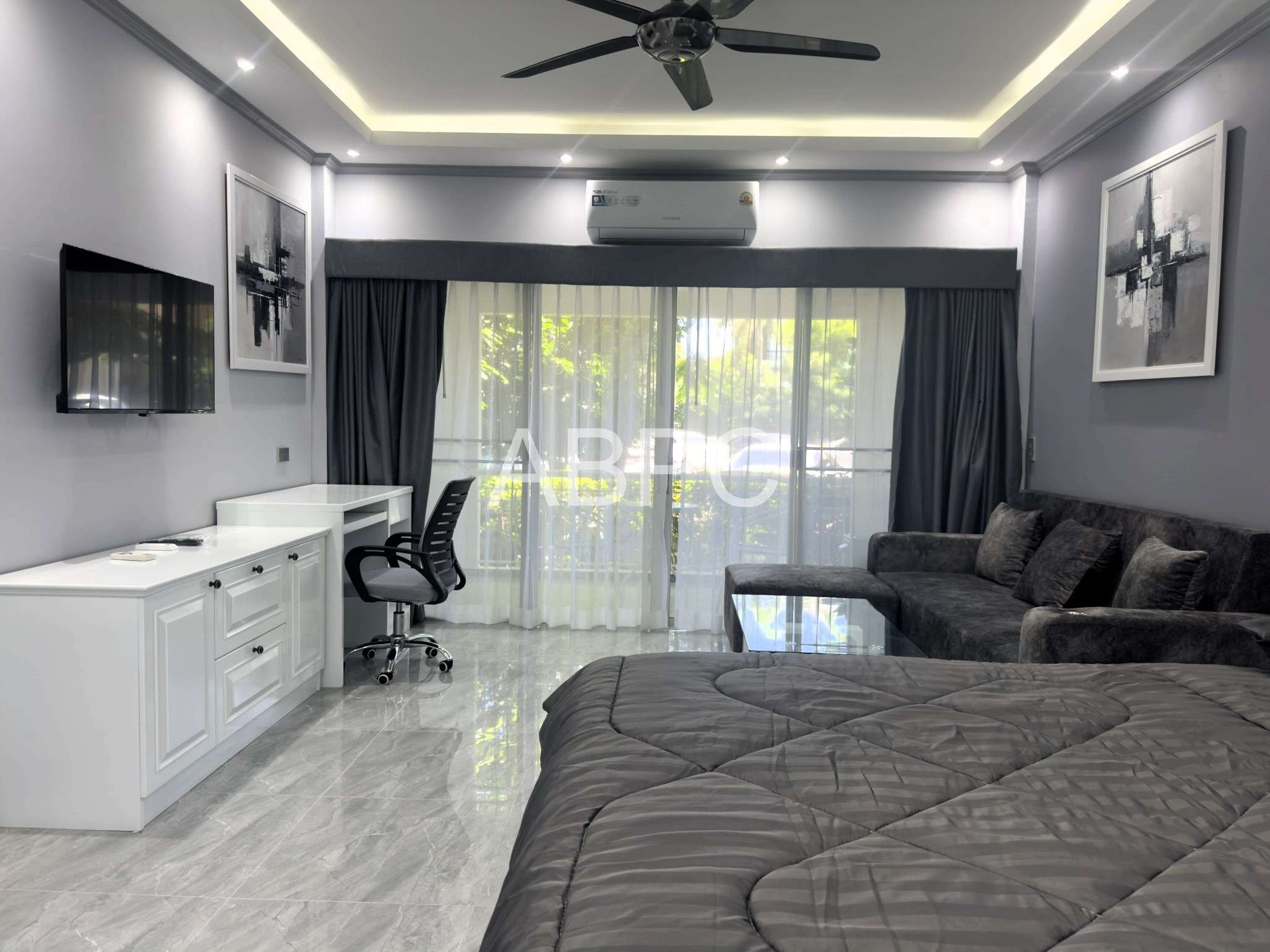 Large Renovated Nature View Studio Condo In jomtien photo 11