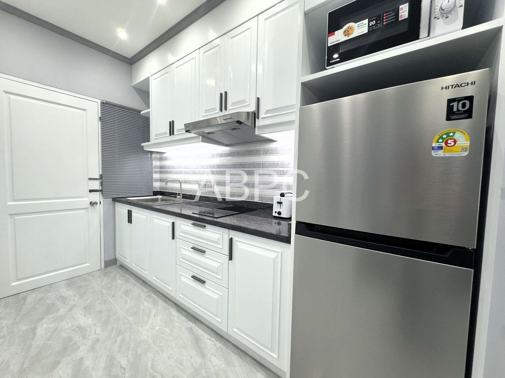Large Renovated Nature View Studio Condo In jomtien photo 7