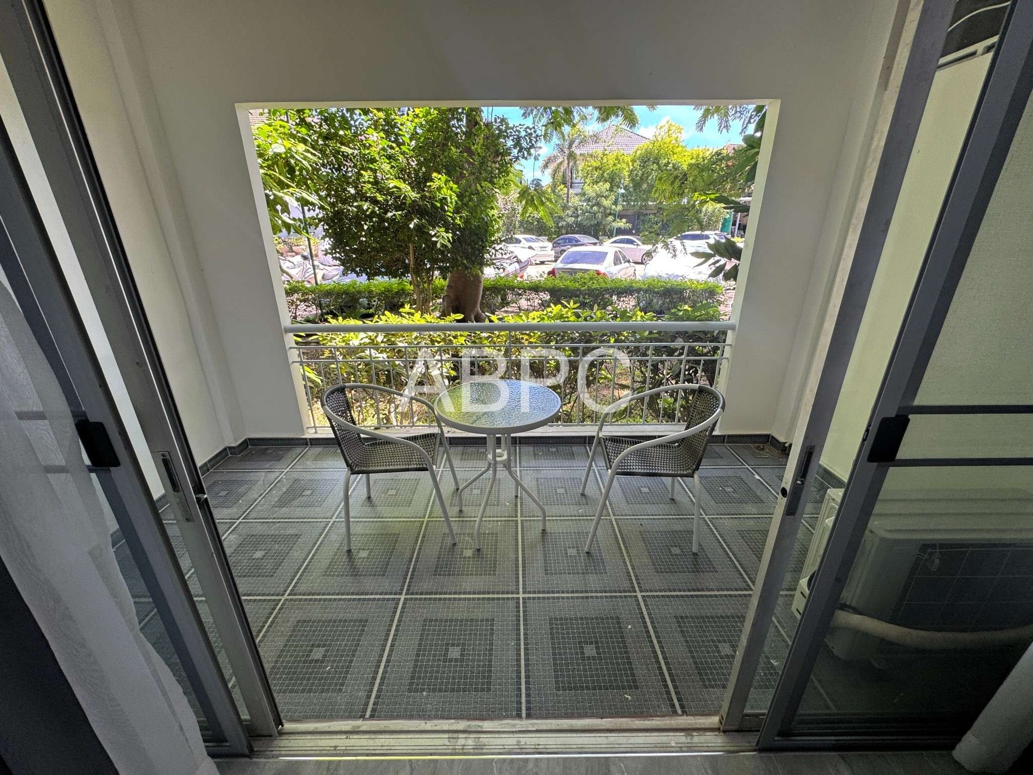 Large Renovated Nature View Studio Condo In jomtien photo 4